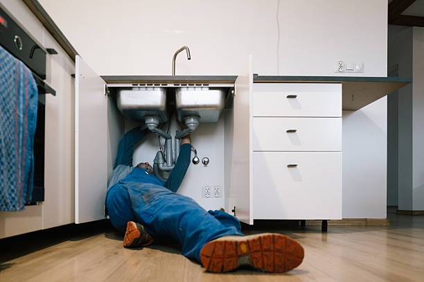 Professional Leak Detection technician working in Mechanicsburg, OH